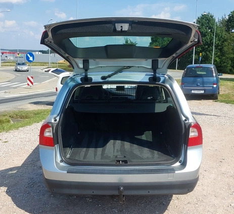 Volvo V70 cena 21900 przebieg: 295000, rok produkcji 2008 z Dobra małe 92